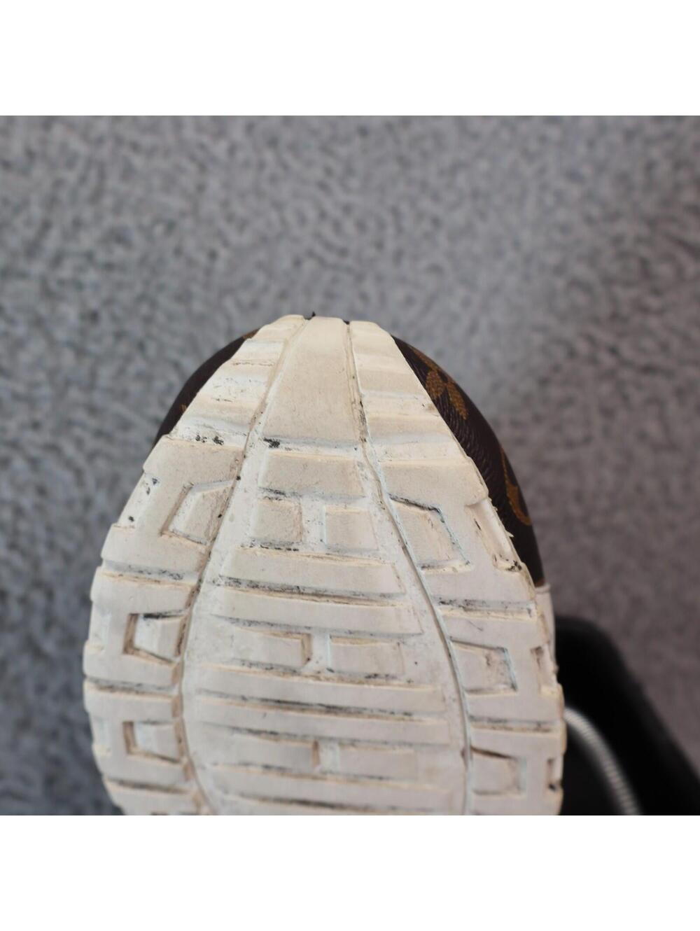 Louis Vuitton Run Away Size 11 / 47? Monogram Canvas Low Top - Picture 10 of 15